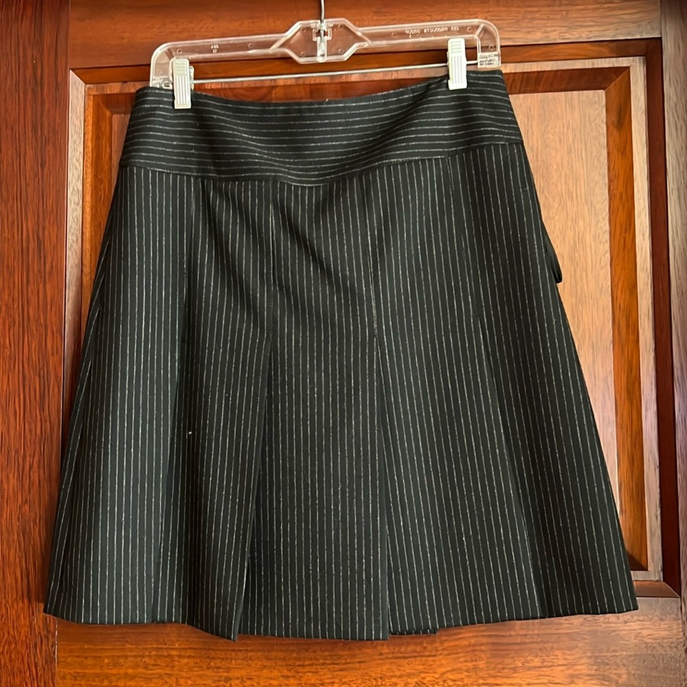 CLOSING CLOSET BURBERRY SKIRT